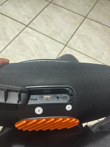 JBL Booms Box 3