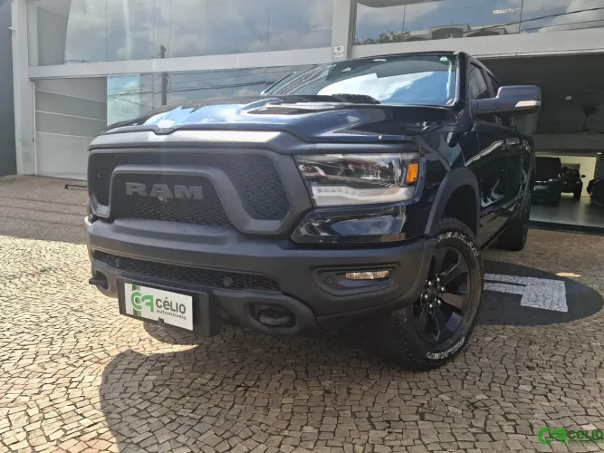 Ram 1500 Laram. Night ED. Bi-TB 3.0 4X4 Aut. 2022