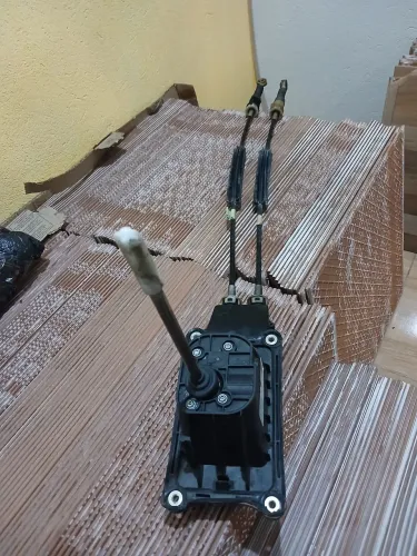 Tranbulador completo original com alavanca de câmbio  do Renault 