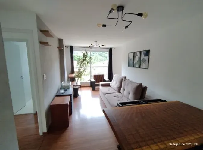 Aluguel Excelente Apartamento em Itaipava