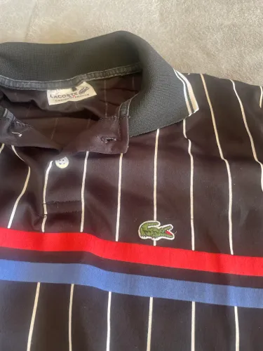 Camisa Polo Lacoste Preta com listras brancas Dryfit tamanho G