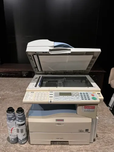 Impressora Multi Ricoh Aticio MP 201