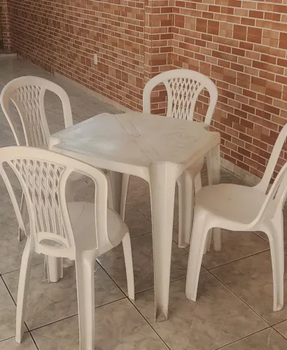 Vendo 2 jogos de mesa completo