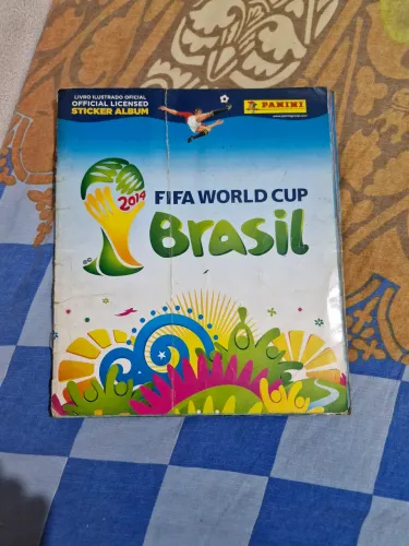 Vendo álbum da copa de 2014 (completo)
