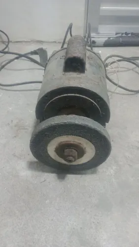 Esmerilhadeira 1 cavalo e meio de potência