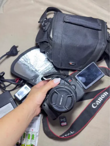 kit completo : Câmera T5irebel com tela reclinável?leia a descrição