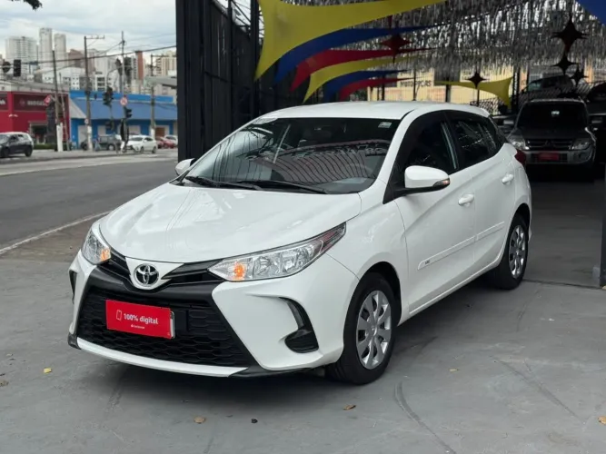 Toyota Yaris XL 1.5 Flex 16V 5P Aut. 2023
