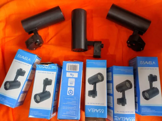 16 Lâmpadas led de trilho mais 4 trilhos