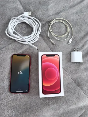 iPhone 12, 128 gigas RED. + ACESSÓRIOS.