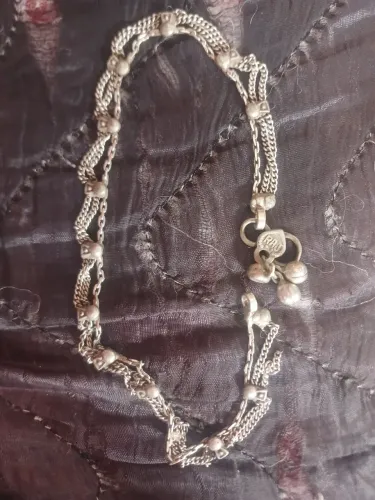 Tornozeleira de prata