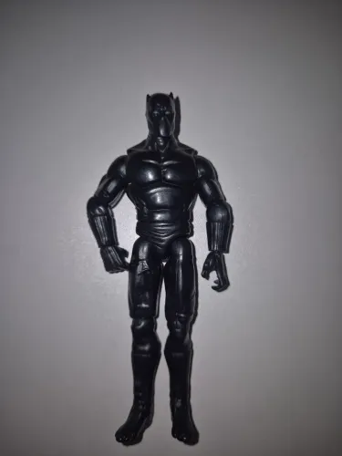 Boneco Pantera Negra Marvel Universe