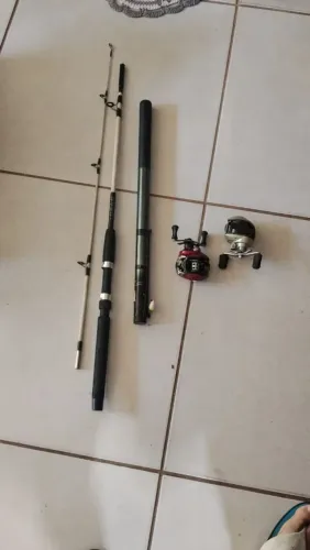 Tralhas de Pesca Aceito cartão divido até em 12x mandem mensagem os interessados