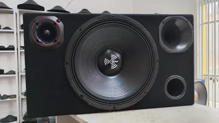 Caixa trio alto falante 15 pol 400rms