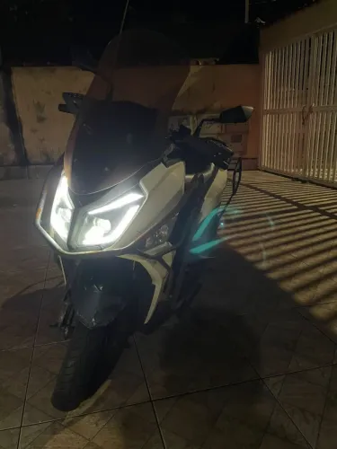 Moto Cruisym 150 2024