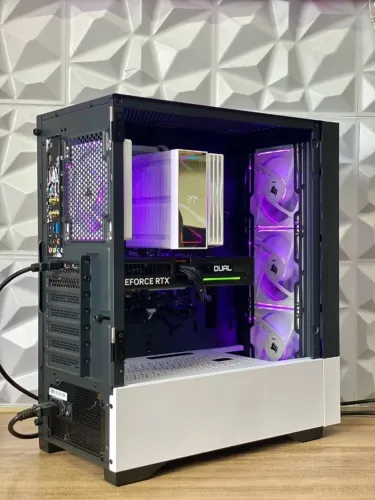 PC GAMER RYZEN 5 5500X3D/ B550M STELL LEGENDS/ RTX 5060 PALIT 8GB/ 2TB