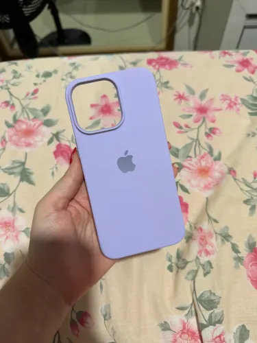Capa IPhone 15 Pro Max Lavanda