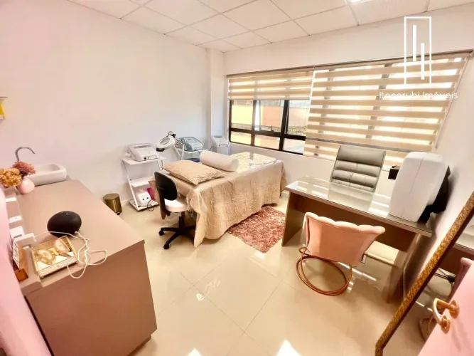 Linda sala mobiliada no Itacorubi