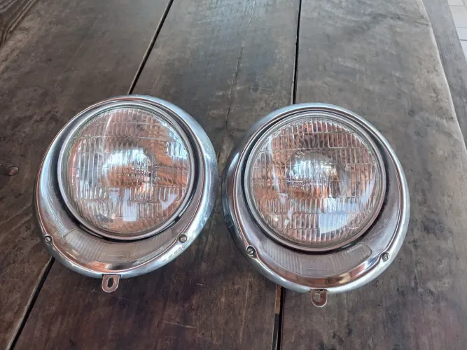 Farol fusca kombi Mercedes 