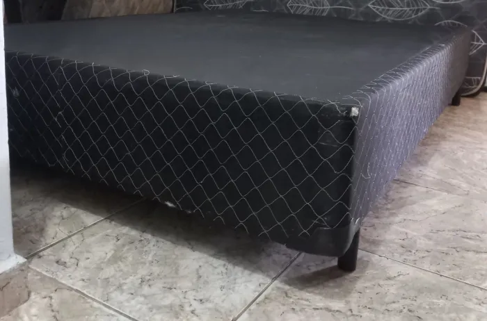 Cama box casal preta