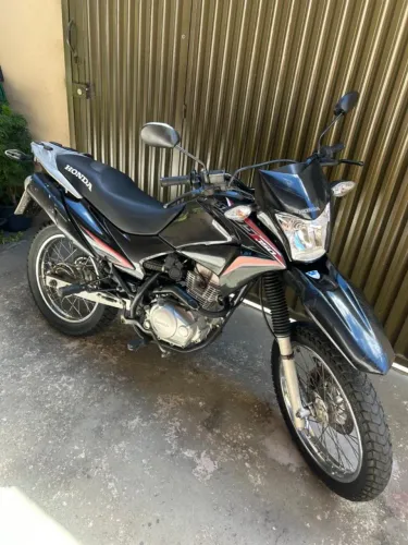 Moto Bros 150 - ESD