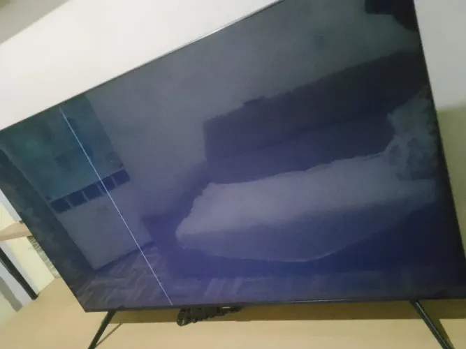 Tv 50"com retirada de peças