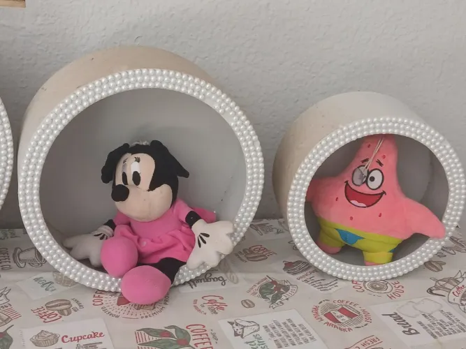 VENDO ESTE KIT DE NICHOS DECORATIVOS 