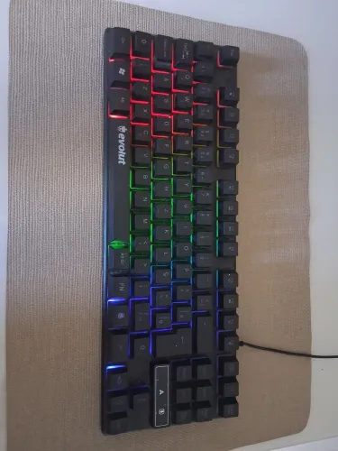 TECLADO GAMER PAD EVOLUT COM FIO 60%