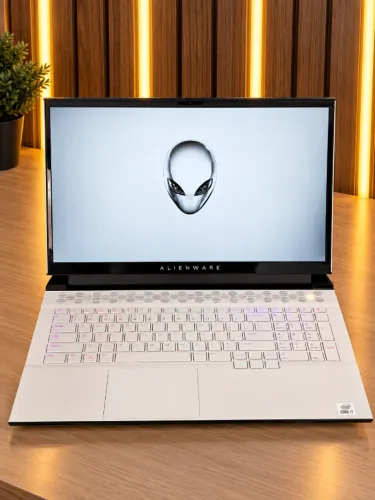 Alienware Tela 360Hz 17"| RTX 3060 6GB | i7 10ª | 16GB | SSD 1TB