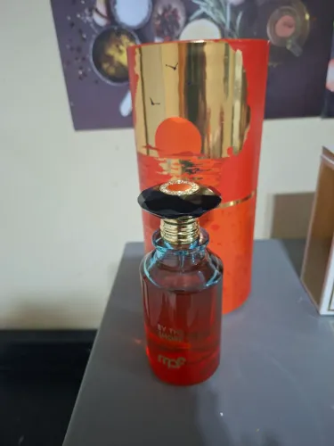 Perfumes Árabes Originais que Grudam no Seu Corpo.Te deixando Inesquecível.