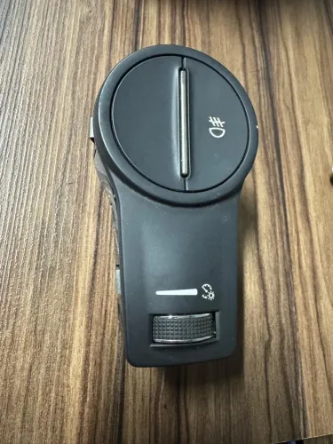 Botão farol de milha Fiat Toro 2018 original
