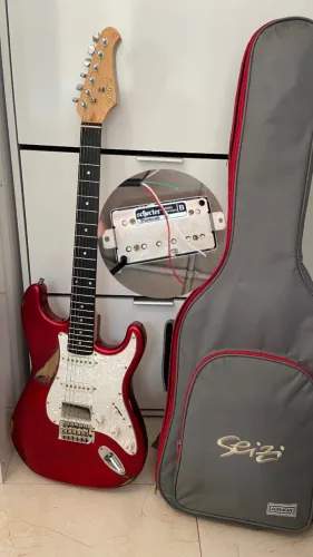 Guitarra Seizi Vintage Budokan Relic HSS - Captador Schecter Nick Johnston 