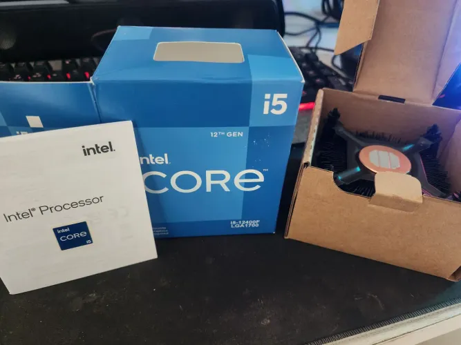 Processador i5 12400f (1 mês de uso garantia de loja)