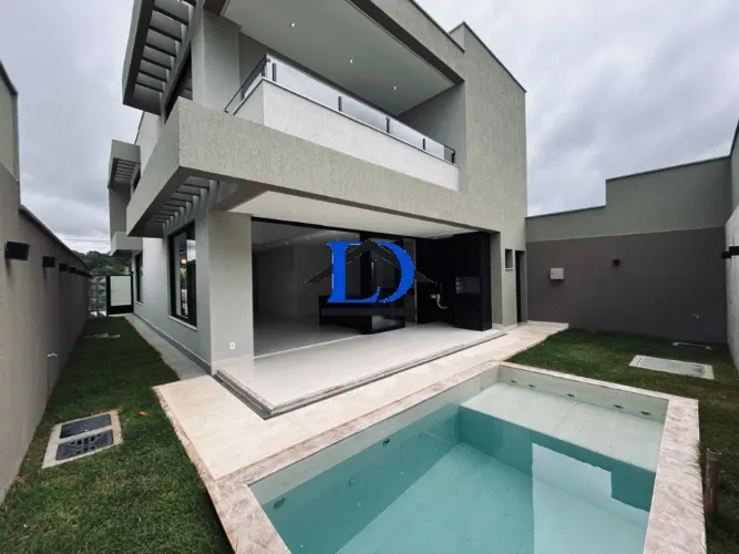 Casa de luxo à venda em condomínio no Jardins Parma, Senador Canedo-GO: 4 quartos, 3 suíte