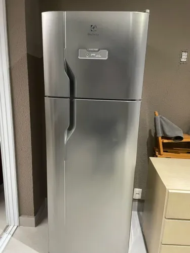 Geladeira Eletrolux tf39 