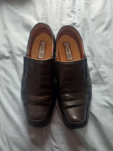 Sapato preto 42