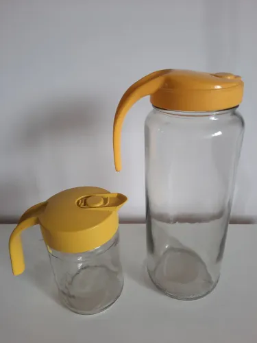 Lindas jarras para suco