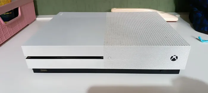 X box one S 1 TB