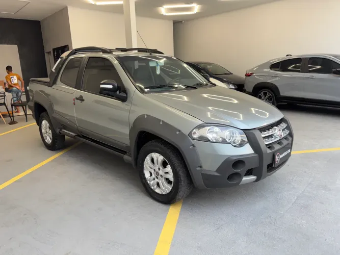 Fiat Strada Adventure1.8/ 1.8 Locker Flex CD 2010
