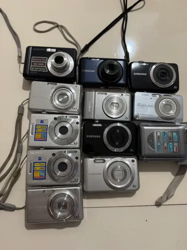 Câmeras digitais ( leia a descrição