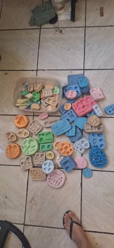 Moldes e cortadores de biscuit