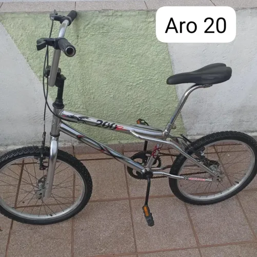 Bicicleta Cross  aro 20
