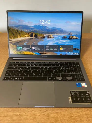 NOTEBOOK SAMSUNG GALAXY BOOK4 i5 SSD 256GB