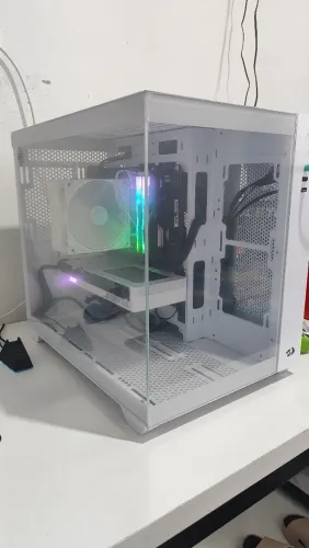Pc gamer, Ryzen 7 5700X, rtx 5060 aero 8gb, 16 de ram 3200hz, b550m aorus elite