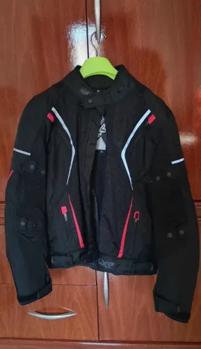 Vendo Jaqueta para Moto Nova