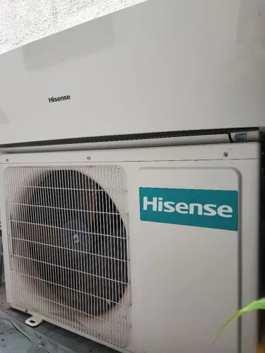 Vendo Ar condicionado Hisense 12.000 btus Quente /frio
