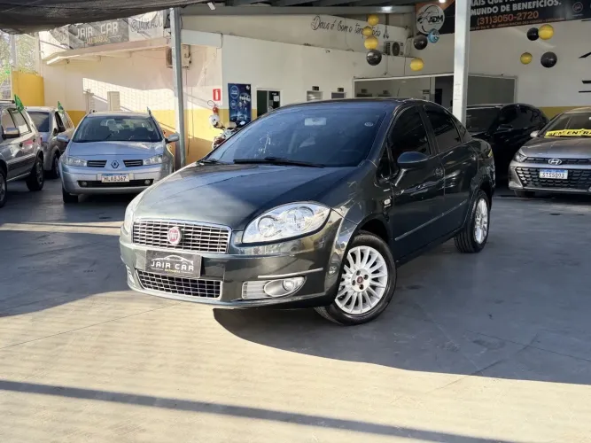 Fiat Linea Absolute 1.9/1.8 Flex Dualogic 4P 2010
