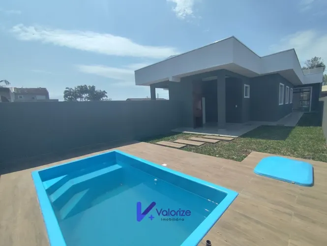 Casa a venda na praia Shangrilá