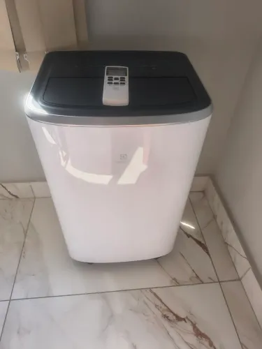 AR-CONDICIONADO PORTÁTIL