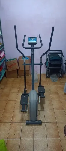 Elíptico act! Home Fitness CLT 11 Nunca Usado, com Monitor e 8 Níveis