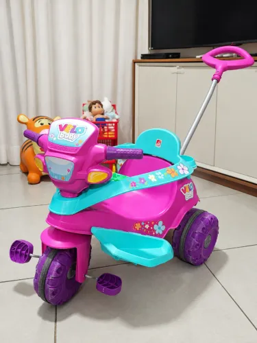 Triciclo Velobaby Bandeirante Rosa (Passeio e Pedal) - Ótimo Estado